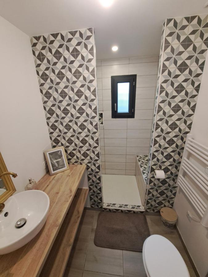 Charmante Maison Avec Piscine Bessan Exterior foto